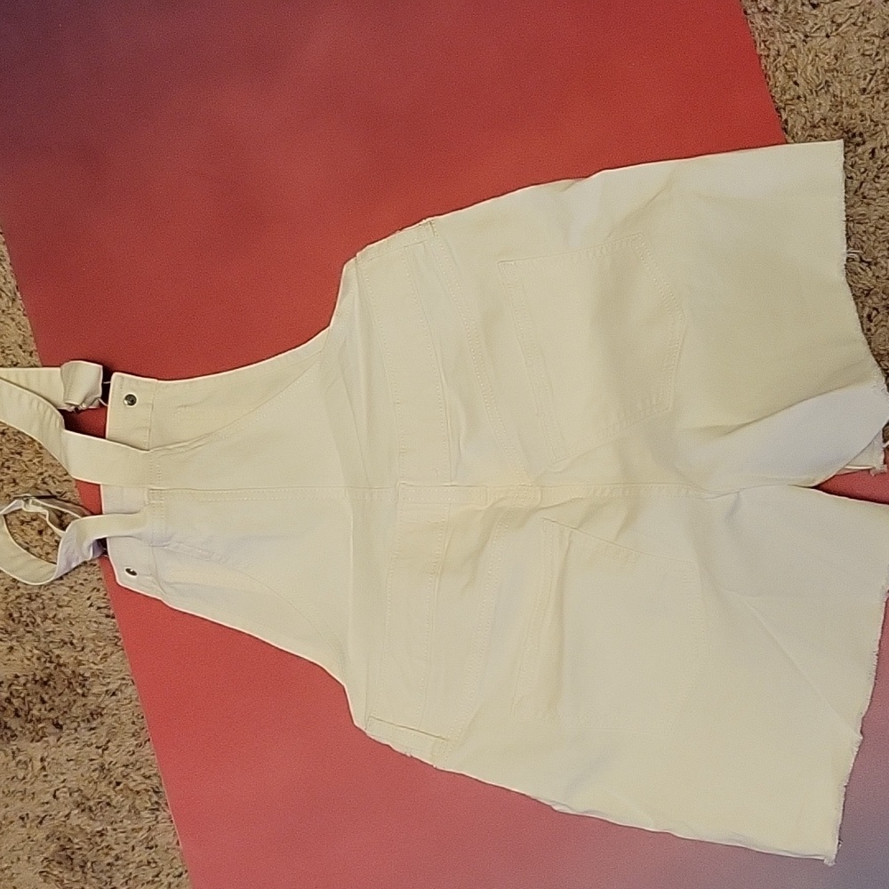 Universal Thread Cream Overalls - Picture 2 of 4
